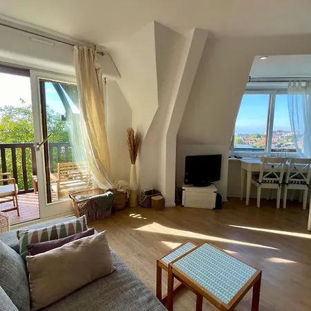 Balcon Sur Sea, Sun And Horses * Deauville